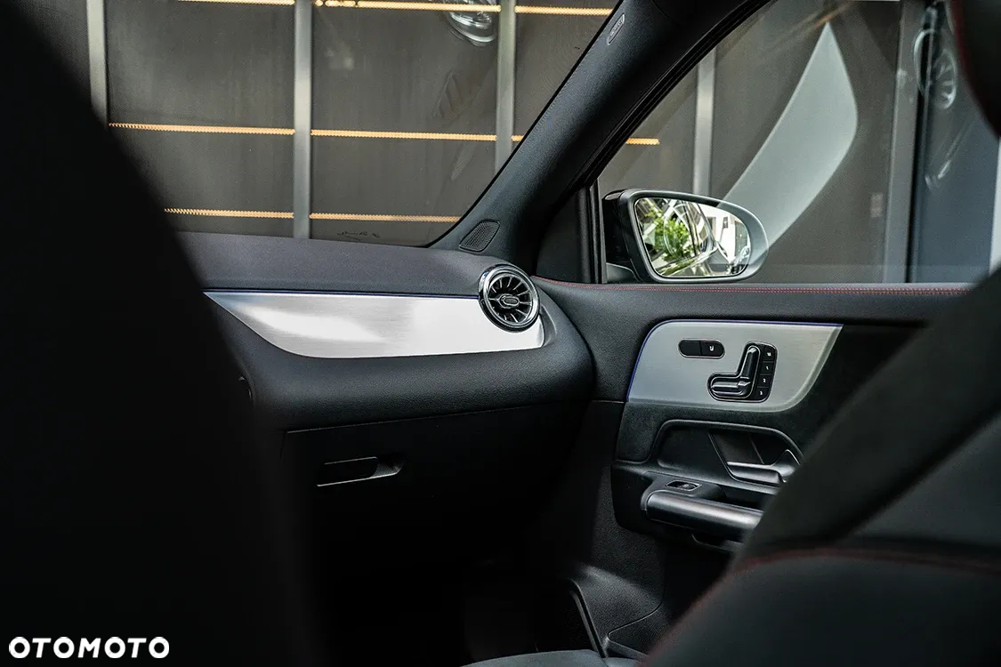 Mercedes-Benz GLA 200 mHEV AMG Line 7G-DCT - 5