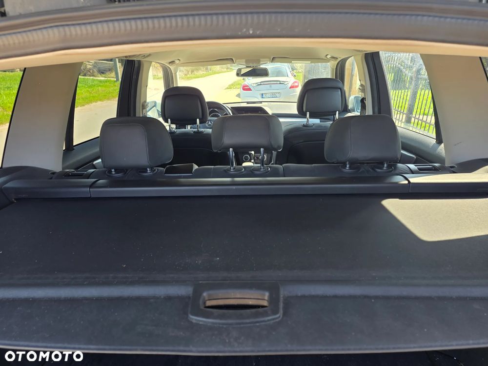 Mercedes-Benz GLK 220 CDI BlueEff - 11