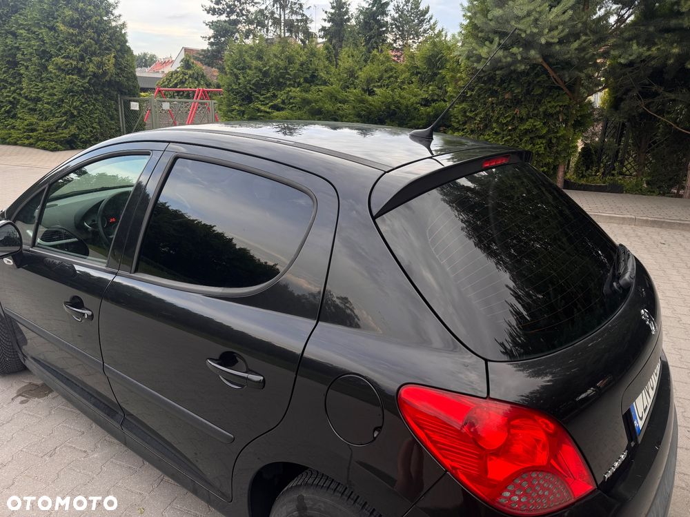 Peugeot 207 1.4 16V Sporty - 11