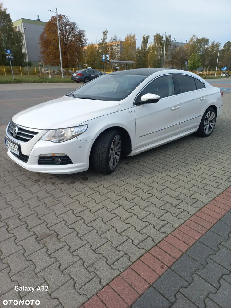 Volkswagen Passat CC - 1