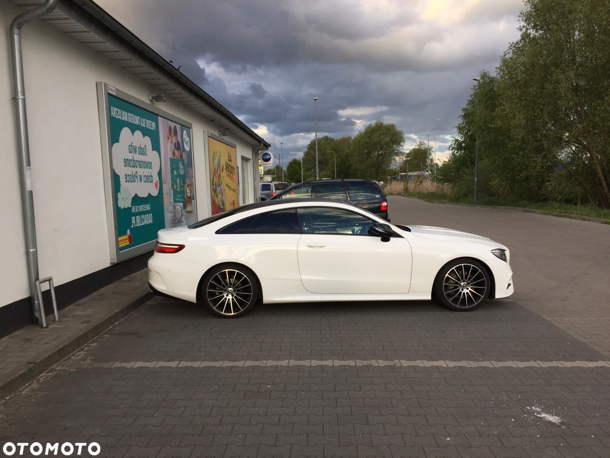 Mercedes-Benz Klasa E 200 Coupe 9G-TRONIC - 14