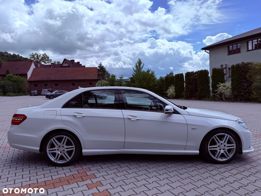 Mercedes-Benz Klasa E 200 CGI BlueEffICIENCY - 6