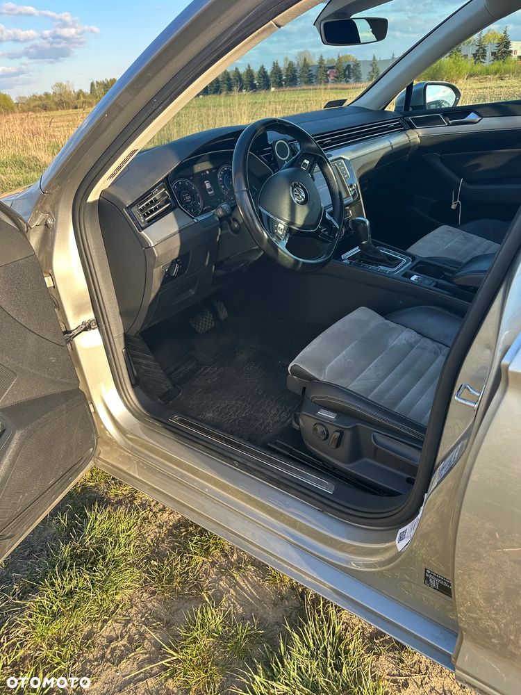 Volkswagen Passat 1.8 TSI BMT Highline DSG - 35