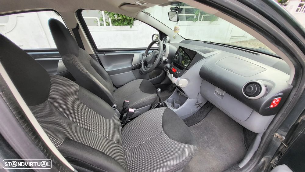 Toyota Aygo Cool - 6