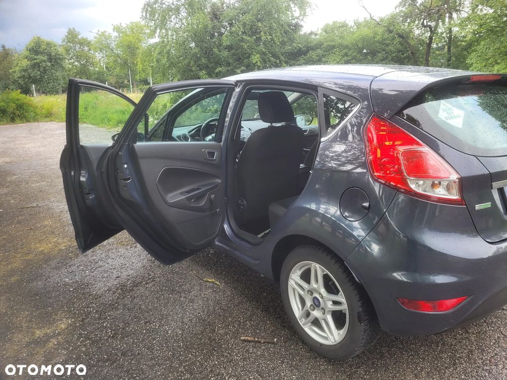 Ford Fiesta 1.0 EcoBoost STart-Stop Titanium - 21