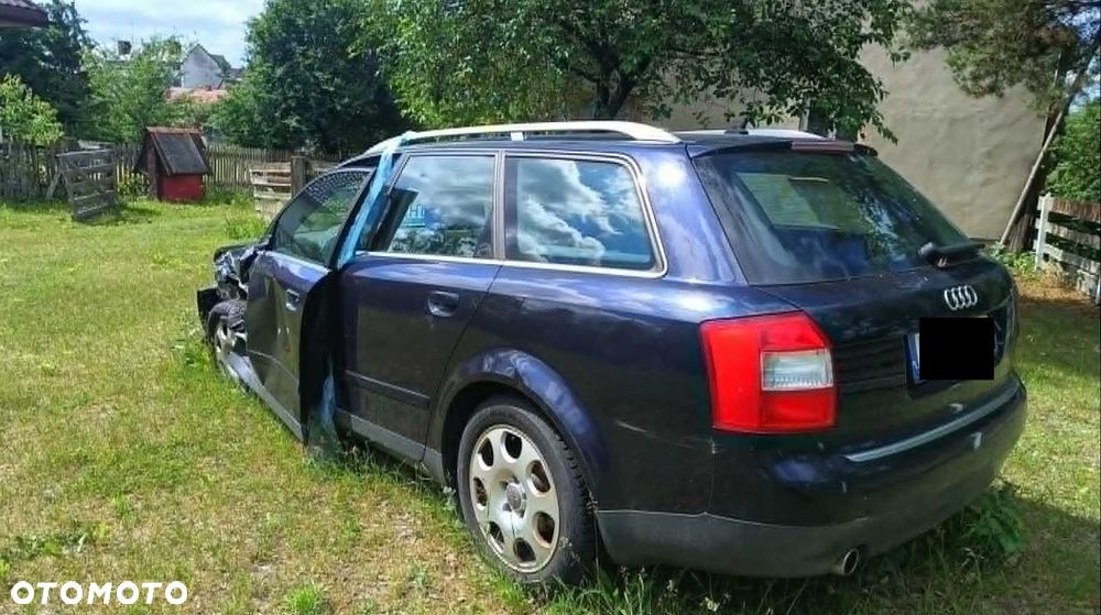 Audi A4 Avant - 5