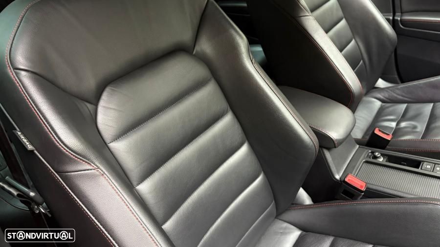 VW Golf GTI Performance BlueMotion DSG - 24