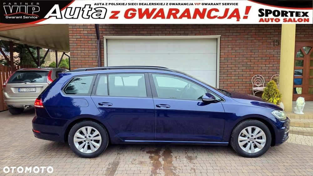 Volkswagen Golf - 10