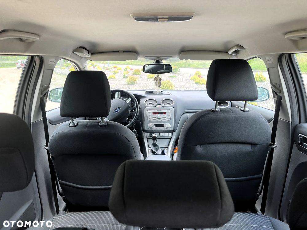 Ford Focus 1.8 Titanium - 14