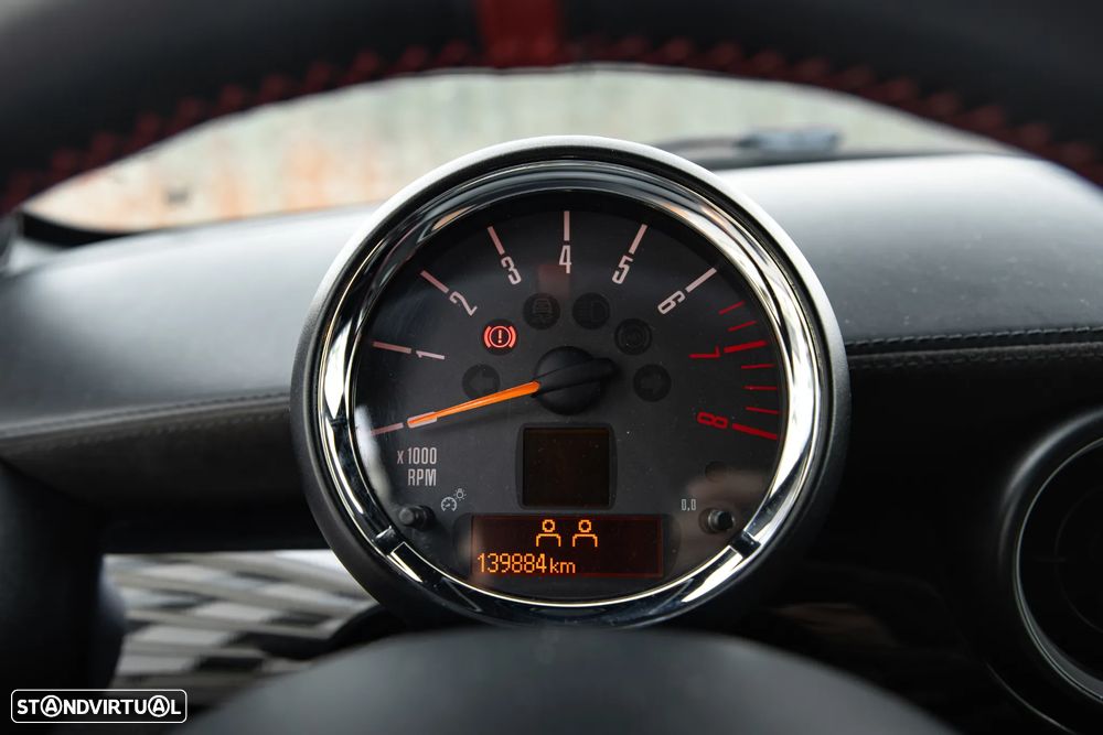 MINI 3 Portas John Cooper Works - 28