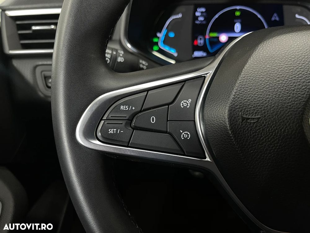 Renault Clio E-TECH 140 BUSINESS EDITION - 21