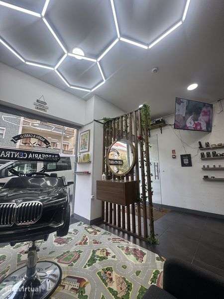Trespasse Barbearia Completa – Pronta a Reabrir em Almada - Grande imagem: 2/6