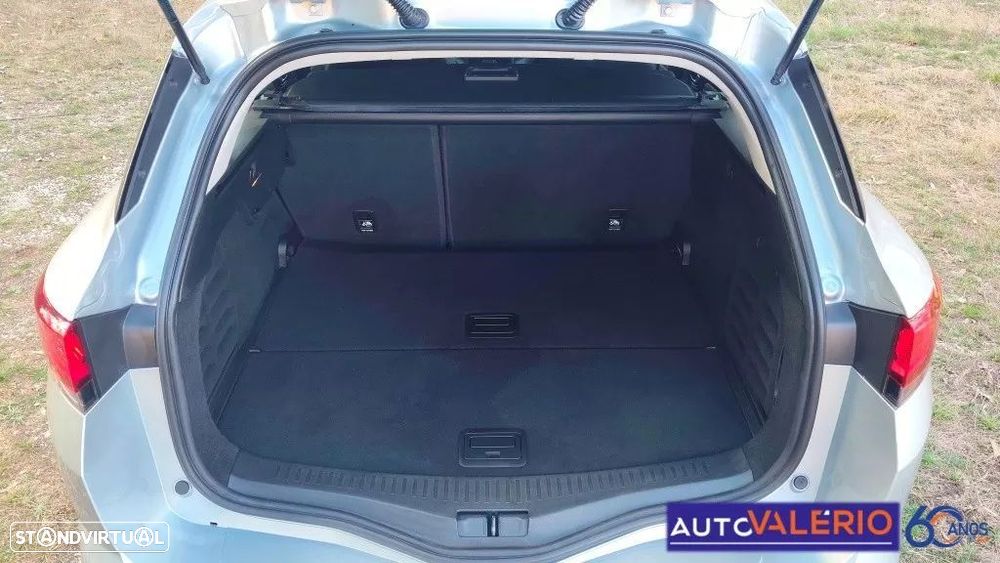 Renault Mégane Sport Tourer 1.5 Blue dCi Equilibre EDC - 33