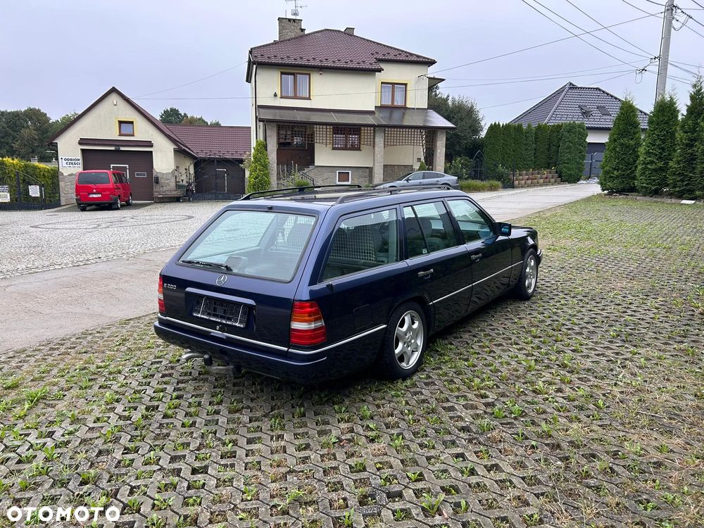 Mercedes-Benz Klasa E - 5
