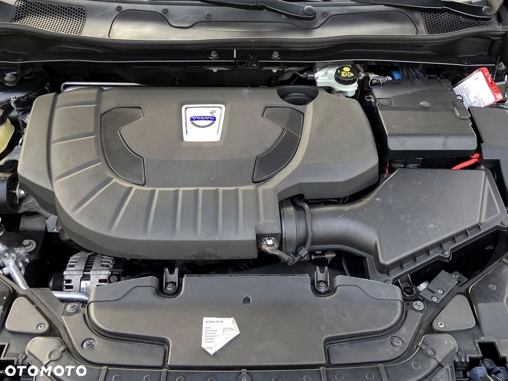 Volvo V40 D3 Momentum - 40