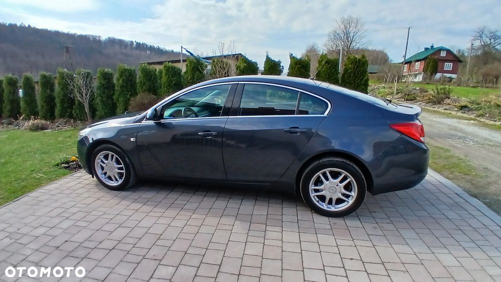 Opel Insignia 1.6 - 5