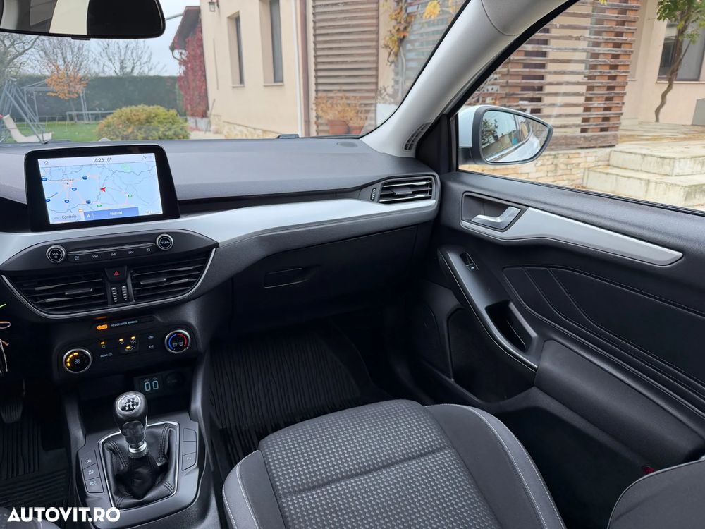 Ford Focus 1.5 EcoBlue Active Business - 6