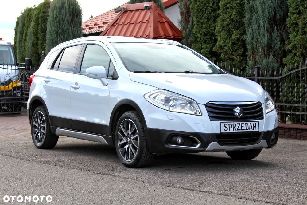 Suzuki SX4 S-Cross 1.6 Premium Plus 4WD - 1