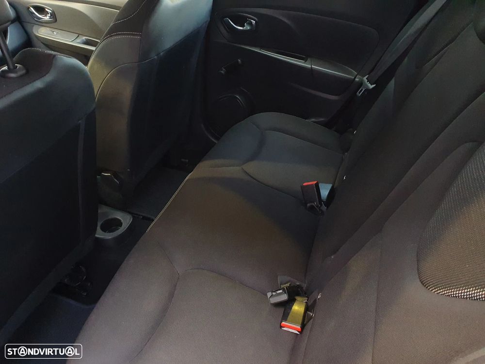 Renault Clio Sport Tourer dCi 90 Dynamique - 18