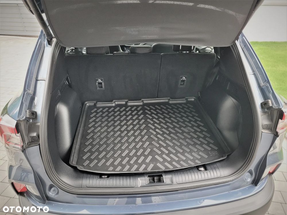 Ford Kuga - 13