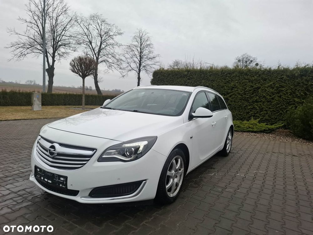 Opel Insignia - 1