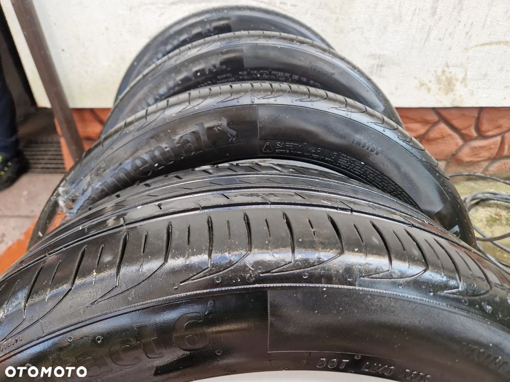 Opel Fegi Opony 225/50 R17 - 2