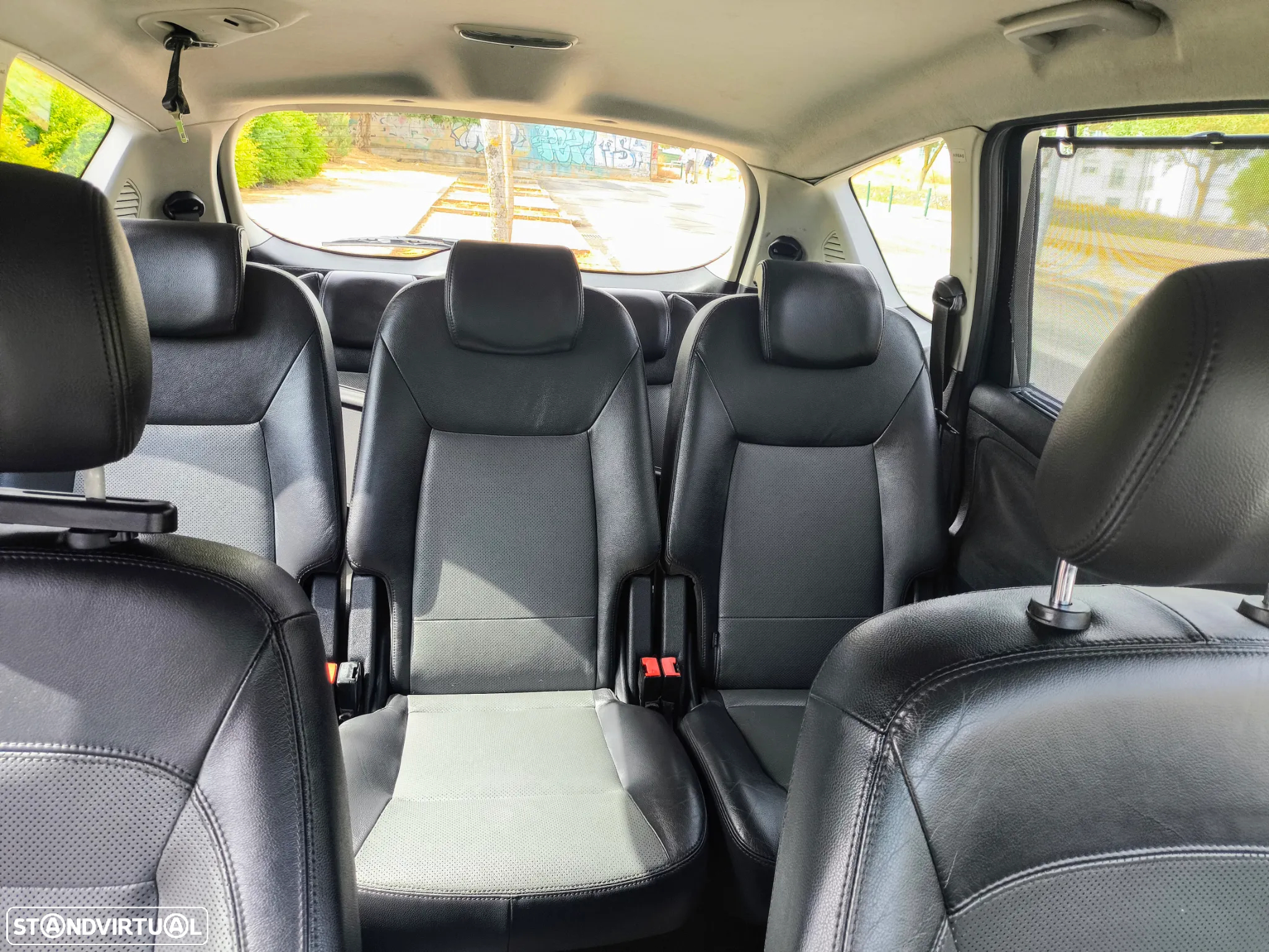 Ford S-Max 1.8 TDCi Titanium 7L - 13