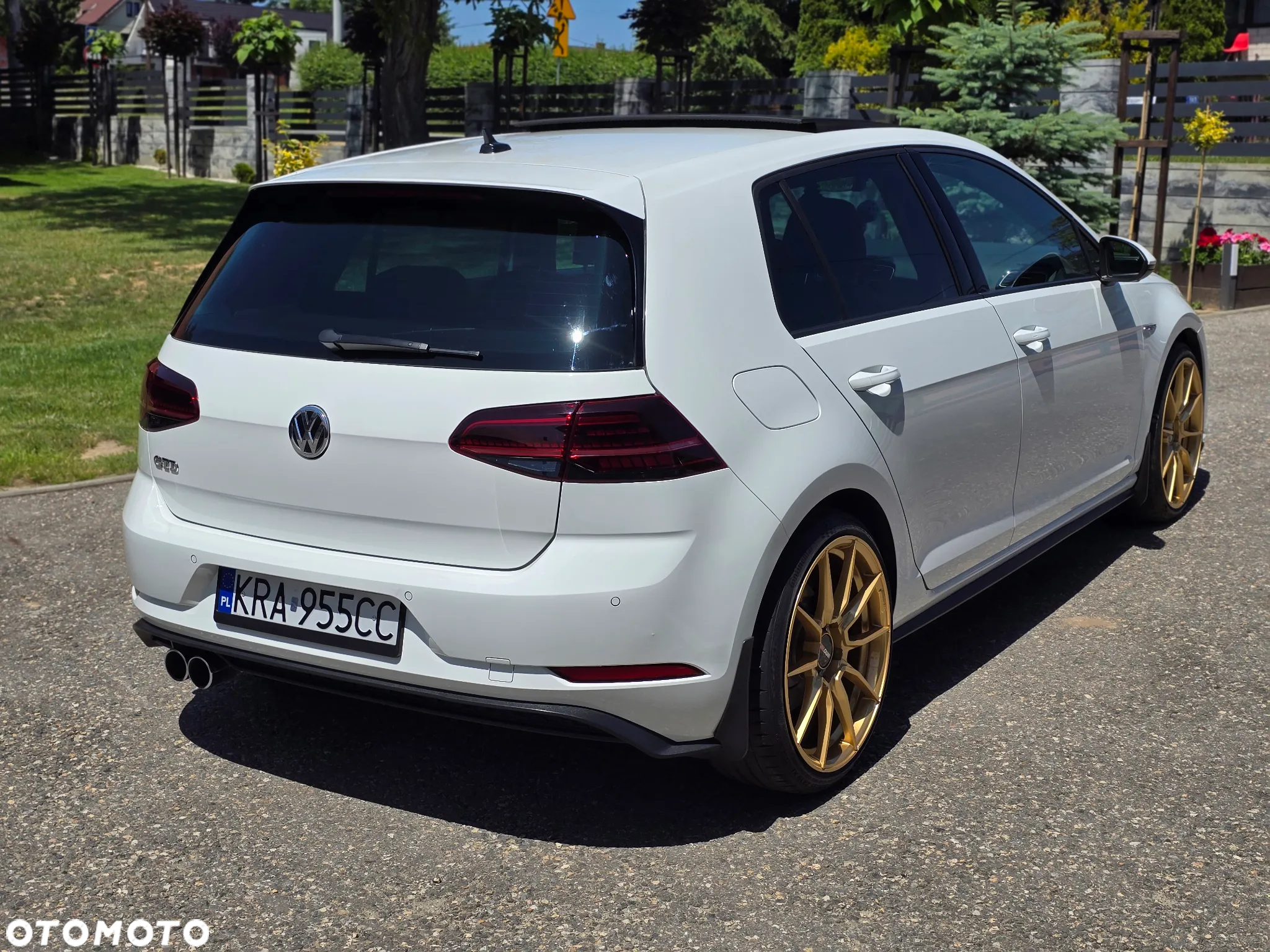 Volkswagen Golf GTD 2.0 TDI SCR DSG - 10