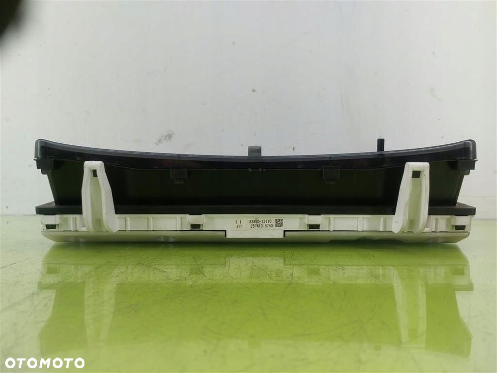 Licznik Toyota Corolla Verso I 2001-2004 1,6 VVTI 8380013110 2674108750 - 5
