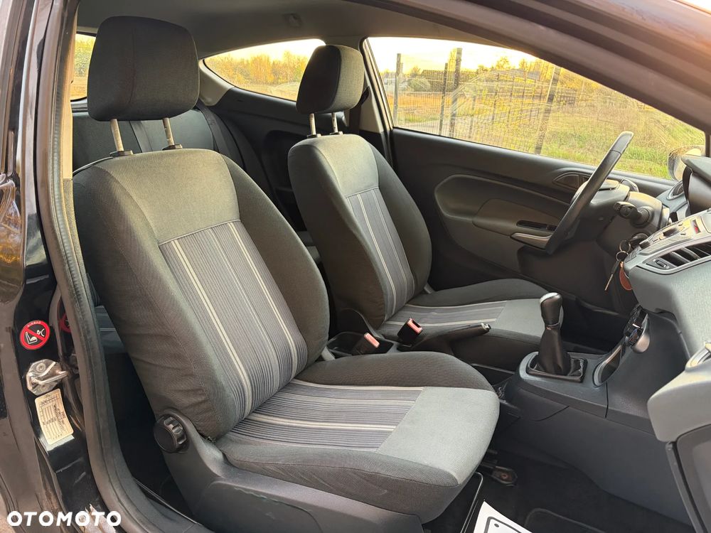 Ford Fiesta 1.25 Trend EU5 - 11