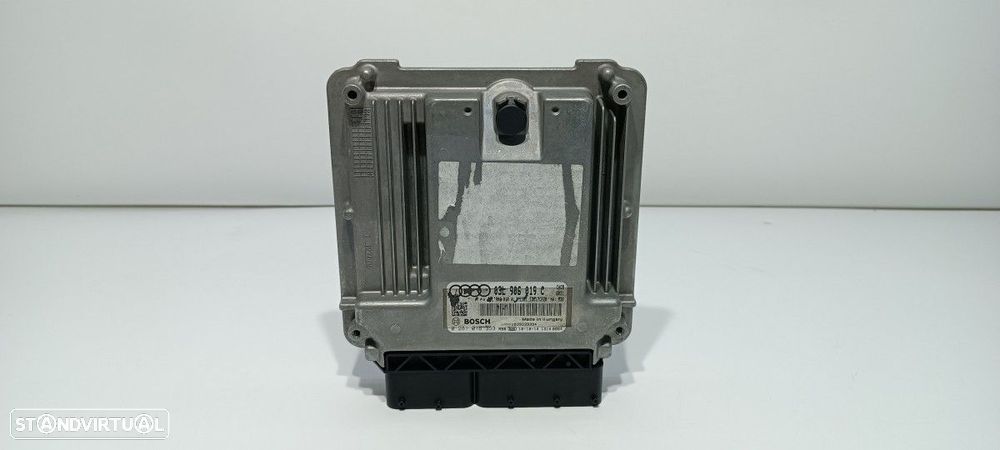 CENTRALINA DO MOTOR UCE AUDI A4 BER. (B8) E - 1