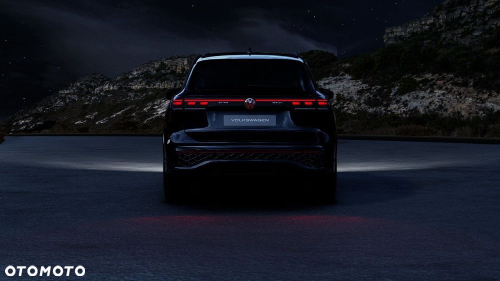 Volkswagen Tiguan - 10