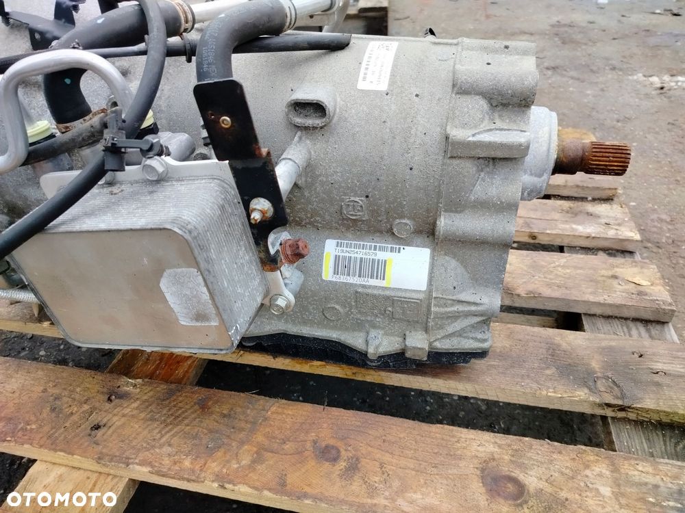 ram dodge iv lift 1500 i 2010r- 5.7 hemi skrzynia biegów 8hp70 p68367520aa - 6