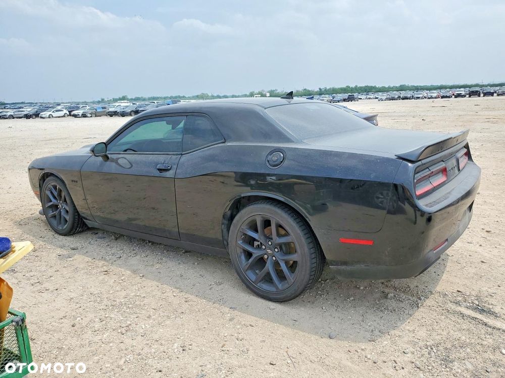 Dodge Challenger 5.7 R/T - 2