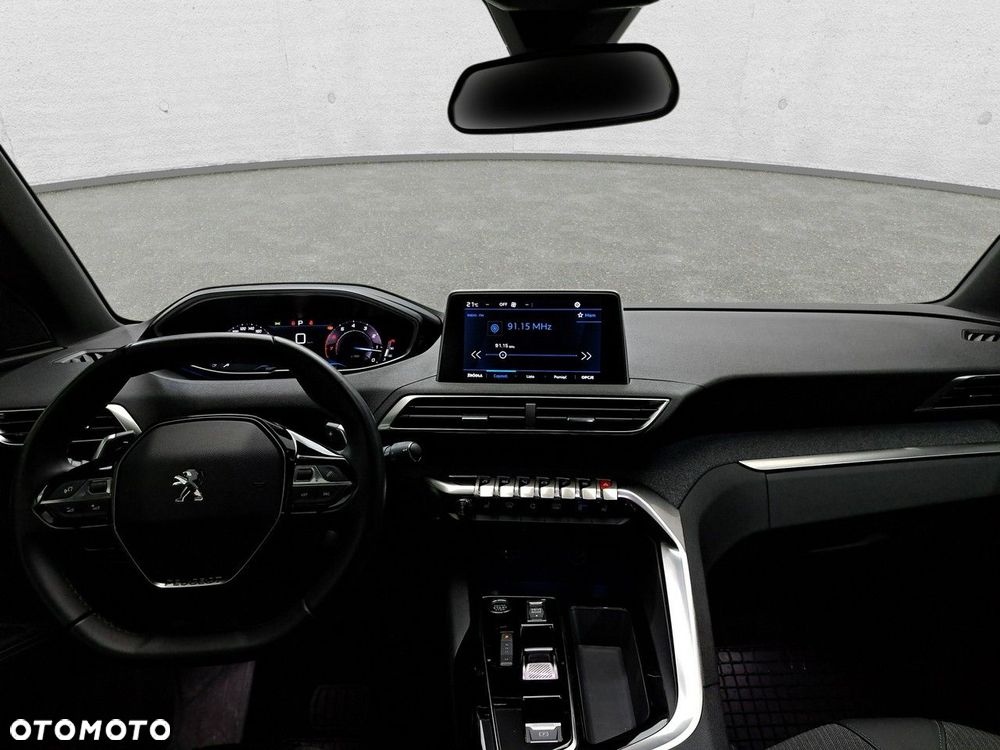 Peugeot 3008 - 9