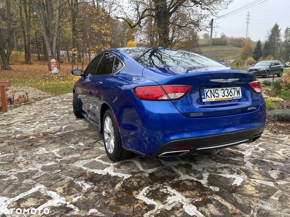 Chrysler 200 - 7