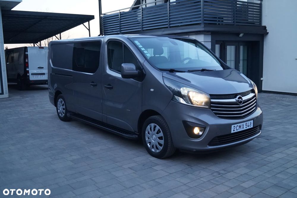 Opel Vivaro - 2