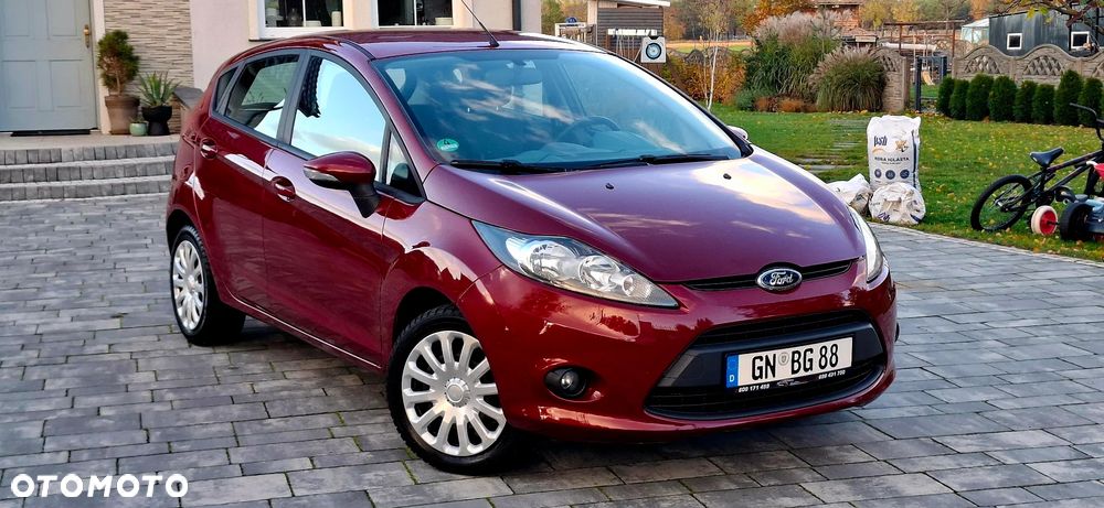 Ford Fiesta 2009 photo 2