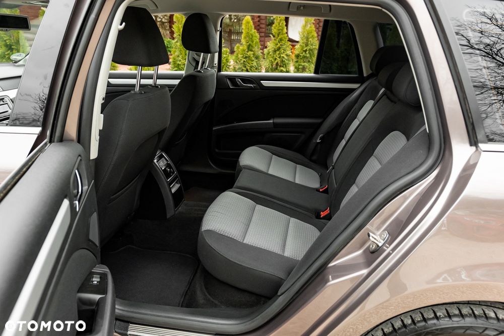 Skoda Superb 2.0 TDI Elegance Green tec - 20