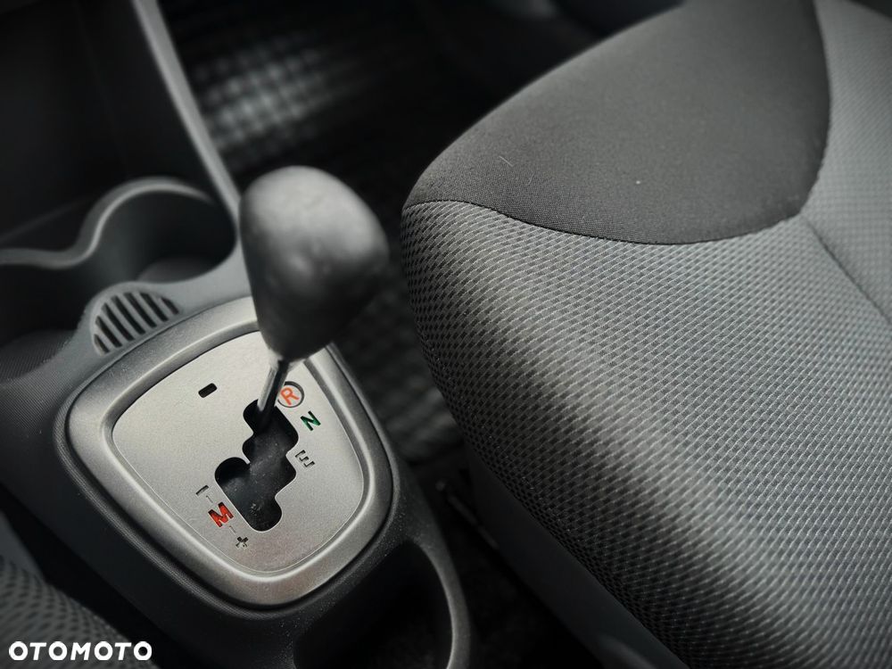 Toyota Aygo 1.0 VVT-i Luna A/C MM - 17