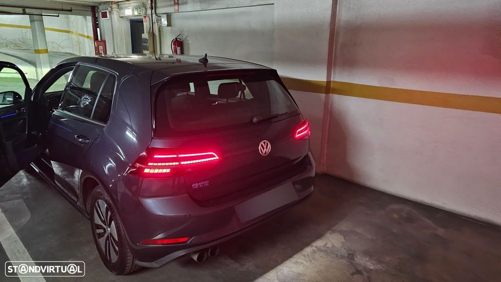 VW Golf 1.4 GTE Plug-In-Hybrid DSG - 1
