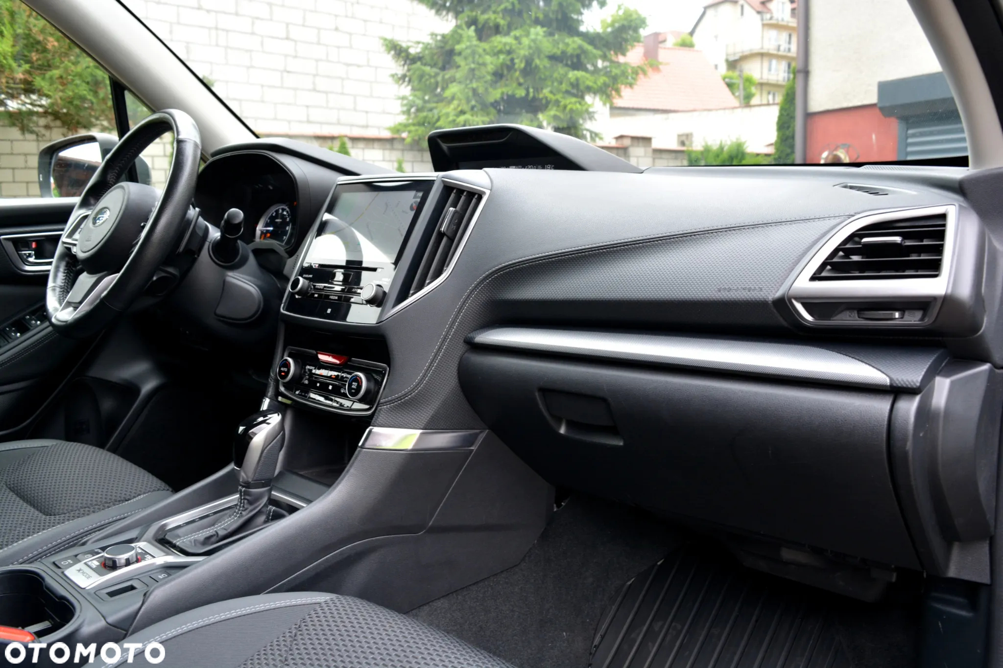 Subaru Forester 2.0 i Exclusive (EyeSight) Lineartronic - 11