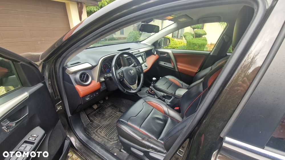 Toyota RAV4 2.0 D-4D Premium - 7
