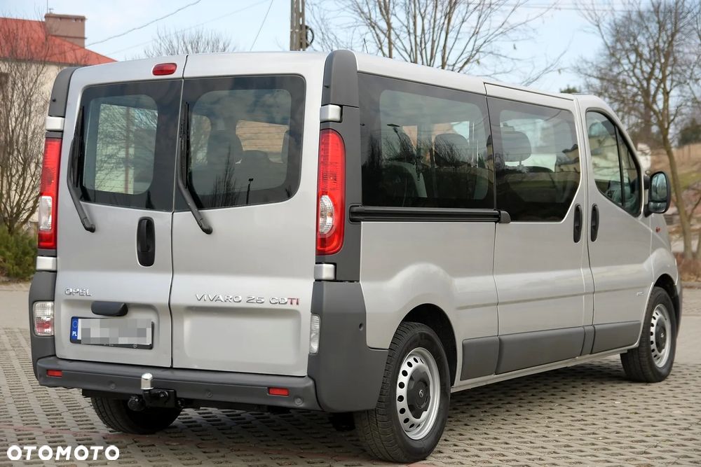 Opel Vivaro - 6