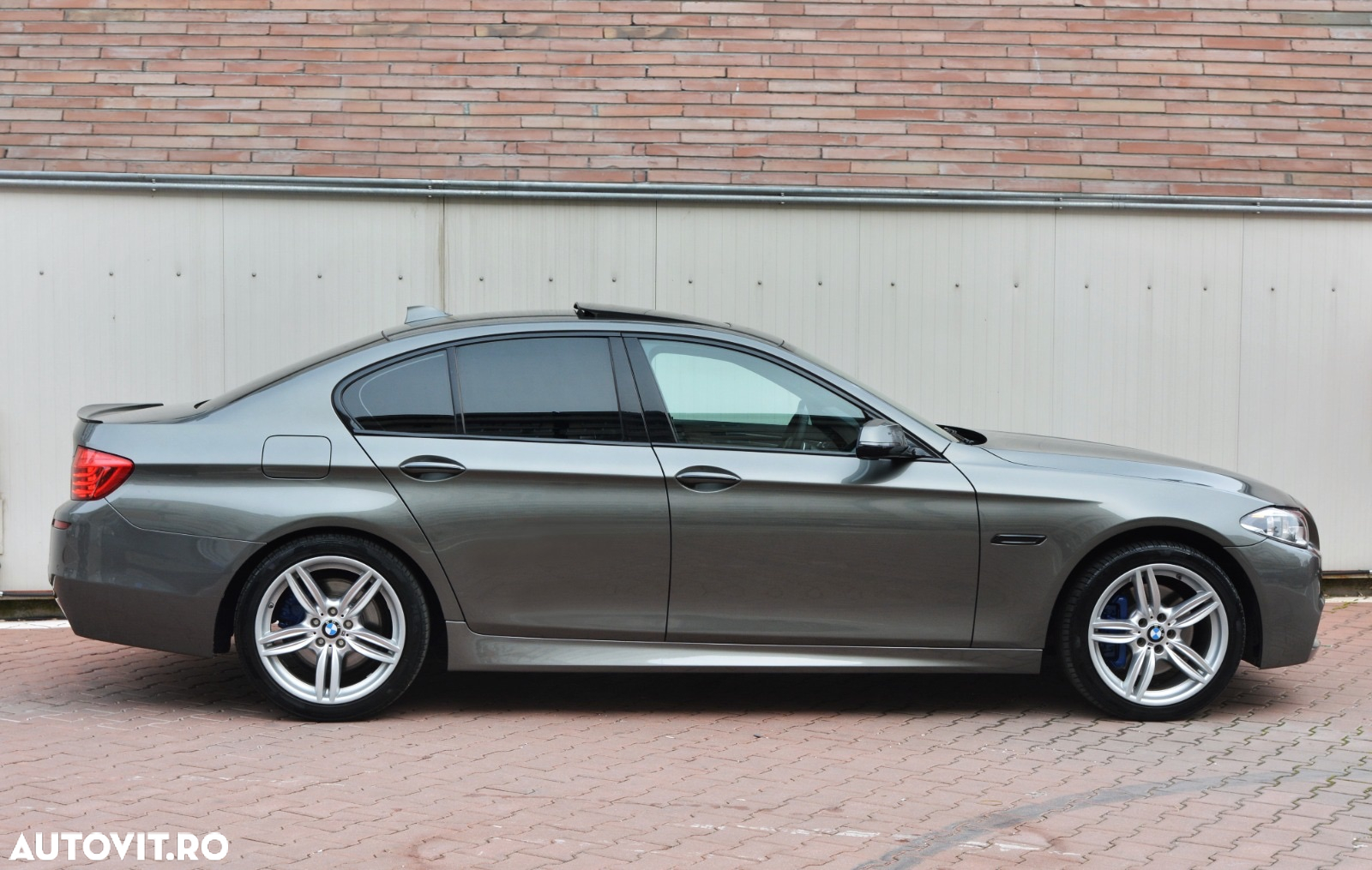 BMW Seria 5 530d xDrive Sport-Aut. - 4