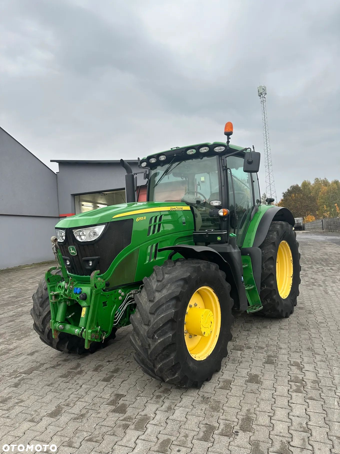 John Deere 6155R - 1