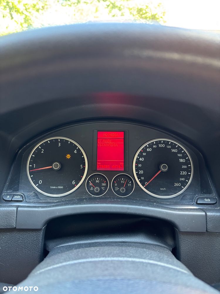 Volkswagen Tiguan - 27