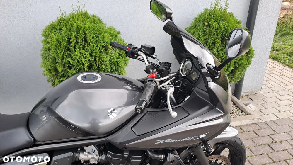 Suzuki Bandit - 14