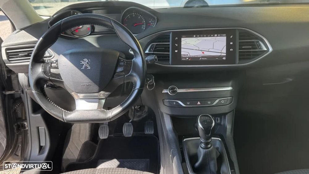 Peugeot 308 SW 1.5 BlueHDi Style - 25