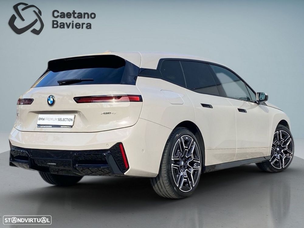 BMW iX xDrive 45 Pack Desportivo - 2
